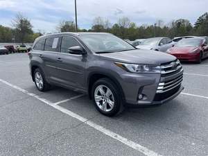 Toyota Highlander Limited 2018 / Disponible à la vente avec faible kilométrage, moteur essence, véhicule d'occasion en excellent état et sans accident. - Product Image 4