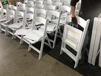 Prix usine Amérique Wimbledon chaises pliantes PP housse de siège rembourré fête de mariage chaise blanche pour événement et mariages location