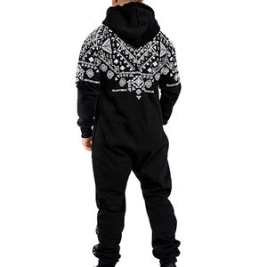 Survêtements à capuche personnalisés pour hommes Nouveau design Vêtements de sport décontractés à motif solide Hiver Utilisation en extérieur Impression par sublimation Logo Respectueux de l'environnement - Product Image 2