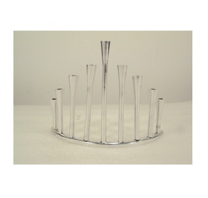 Portavelas de Menorah Chapado en plata y níquel pulido de aluminio con nueve brazos para decoración de fiesta de boda de oficina en casa - Product Image 1