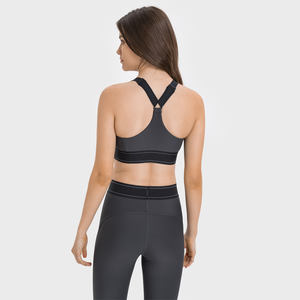 Nouveauté : Ensemble de yoga 2 pièces pour femme (leggings et brassière de sport) – Qualité supérieure, logo personnalisé, respirant, écologique, vêtements de fitness - Product Image 2