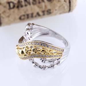 Bague de mode Jeulia en argent sterling bicolore avec crâne croisé - Product Image 6
