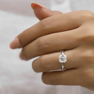 2 Carat Asscher Cut Moissanite Diamond Bague de fiançailles à queue de pavé Solitaire Bague de proposition pour femmes Bagues en pierres précieuses - Product Image 2