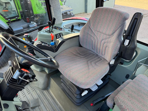 รถแทรกเตอร์ฟาร์ม 120 แรงม้า Massey Ferguson 6270 ขับเคลื่อน 4 ล้อ รถแทรกเตอร์การเกษตร Dynashift แบบมีห้องโดยสาร รถแทรกเตอร์มือสองราคาถูก รถแทรกเตอร์ MF 6270 มือสอง - Product Image 6