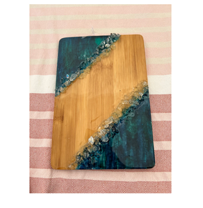 เขียงไม้ชีสอีพ็อกซี่ทำจากเรซินและงานไม้รูปทรงสี่เหลี่ยมปรับขนาดได้และดีไซน์งานฝีมืออินเดีย - Product Image 1