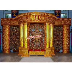 Decoración de Escenario de Boda con Temática Tamil Gold, Escenario de Boda de Lujo Estilo Maharaja de Sri Lanka, Decoración Real con Toque Dorado para Bodas en Texas - Product Image 1