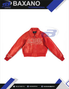 Veste bomber en similicuir rouge respirante de la sororité Delta Sigma Theta, avec lettres grecques brodées, pour femmes. - Product Image 4