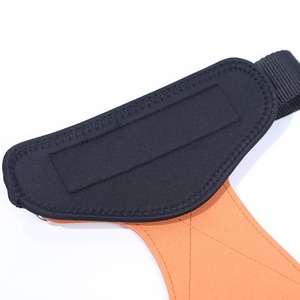 Correas de Muñeca para Levantamiento de Pesas, Doble Capa de Cuero con Acolchado de Neopreno para Gimnasio, Peso Muerto, Entrenamiento de Potencia - Product Image 4