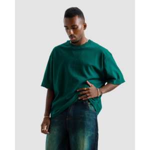 Camiseta Esencial con Detalle de Costura Cuadrada, 100% Algodón, Tejido Grueso y Transpirable de 220gsm-300gsm, Estilo Urbano, Impresión por Serigrafía - Product Image 6