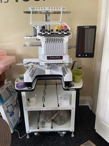 Precio de fábrica para la nueva máquina de bordar Entrepreneur Pro X PR1050 - Product Image 2