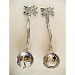 Juego de cuchara y tenedor para servir ensalada de diseñador Chapado en plata con mango de diseño en relieve de corazón mini hecho a mano para boda - Product Image 4