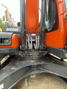 Gebruikt <span class=keywords><strong>Doosan</strong></span> DX300 graafmachine uit 2022 te koop in Amerika, 30000 kg graafbak met belangrijkste onderdelen: motor, versnellingsbak, pomp - Product Image 4