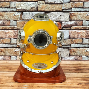 Casque de plongée sous-marine antique de super qualité - Product Image 1