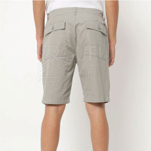 กางเกงขาสั้นผู้ชายแบบเรียบง่าย ผลิตจากผ้าฝ้าย 100% เนื้อผ้าเนียนนุ่ม น้ำหนักเบา สวมใส่สบายตลอดวัน - Product Image 4