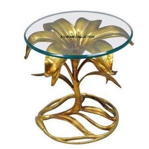 Table d'appoint de style Dubaï avec un design floral élégant, support et plateau en verre pour la décoration de la maison et des restaurants - Product Image 1