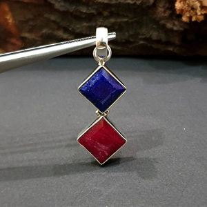 Pendentif en argent sterling de haute qualité avec lapis-lazuli et rubis naturels, bijoux de mode en argent 925 pour femmes, fabricant de bijoux - Product Image 1