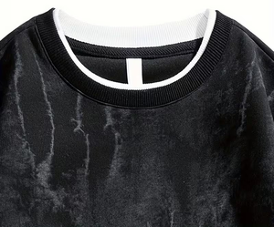 เสื้อสเวตเชิ้ตคอกลมผ้าฝ้าย 100% 300GSM สำหรับผู้ชาย ทรงไหล่กลม หนานุ่ม รับสกรีนโลโก้ ผลิตในบังกลาเทศ - Product Image 4