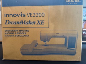 Máquina de Bordar de Alta Calidad, Nueva, VE2200 Dream Maker XE - Product Image 4