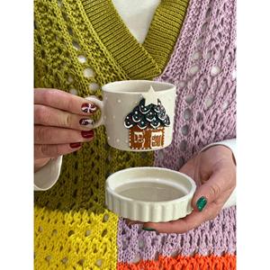 Tazza fatta a mano per la casa di natale - Product Image 1