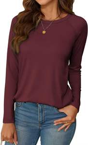 Camiseta de ropa informal básica para mujer diseñada con material transpirable ligero y cuello redondo perfecto para trajes versátiles OEM - Product Image 4