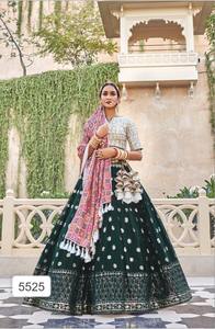 Nuevo diseñador moderno Lehengha Choli Colección exclusiva Georgette 100% Seda Midi Sin espalda Diseñador Bordado Cuatro secuencias Trabajo - Product Image 3