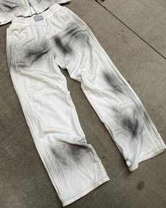 Conjunto Deportivo Unisex Vintage de Maternidad con Lavado Ácido |   Sudadera con Capucha y Cremallera de Algodón Grueso y Pantalones Deportivos Acampanados con Diseño de Dibujo a Mano - Product Image 3