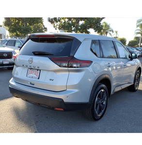 Nissan Rogue SV FWD Plus 2024 Usado en Excelentes Condiciones, Sin Accidentes, Volante a la Izquierda/Derecha - Product Image 3