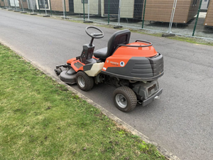 เครื่องตัดหญ้าแบบ Zero Turn รุ่นใหม่ Husqvarna MZT61 กำลังแรง ทนทาน สำหรับงานหนัก ดูแลรักษาสนามหญ้า - Product Image 3