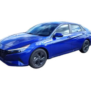 Elantra hybride 2021, berline 4 portes, conduite à gauche, excellent état, voiture d'occasion, sièges en cuir, toit ouvrant, caméra de recul, phares LED électriques - Product Image 1