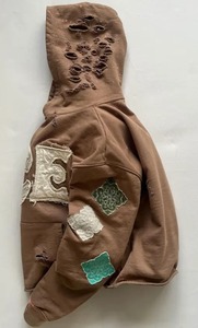 Sudaderas con capucha de estilo urbano de algodón 100% para hombre, dobladillo crudo con parches de socorro personalizables, estampado en relieve, forro polar de invierno, suministro ODM - Product Image 5