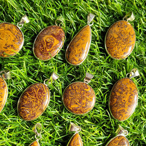 หินประดิษฐ์ตัวอักษรคุณภาพดีที่สุด Cabochon ประดิษฐ์ตัวอักษรกึ่งมีค่าโลหะจี้อัญมณีหลวม Cabochon อัญมณีหลวม - Product Image 1