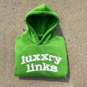 Sweat à capuche en coton mélangé à imprimé bouffant pour hommes Design tendance de lettres surélevées et ourlet côtelé pour un look urbain moderne - Product Image 5