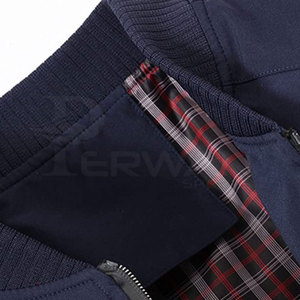 เสื้อโค้ทผู้ชายผ้าแคนวาสแบบมีฮู้ดแห้งเร็วเสื้อแจ็คเก็ตบอมเบอร์กันน้ำผ้าแคนวาสสำหรับฤดูหนาว - Product Image 3