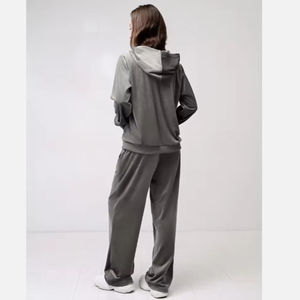 Conjunto Deportivo de Terciopelo para Hombre, Estilo 2026, con Logotipo Personalizado, Top Corto y Pantalones de Chándal, Secado Rápido y Transpirable - Product Image 4