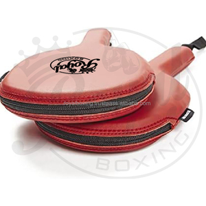 Ensemble de mitaines et coussinets de boxe en PU noir avec pagaie de frappe incurvée pour l'entraînement factice de Taekwondo Thai MMA Kickboxing Fitness - Product Image 1