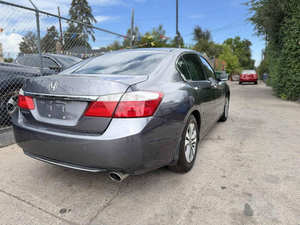 Auto Usado Económico, Honda Accord LX 2014, Volante a la Izquierda - Product Image 3