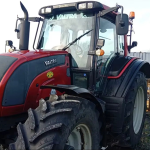 Tracteur à chenilles Valtra N141, moteur 65 CV, boîte de vitesses - Product Image 1