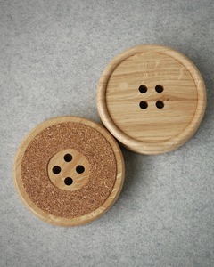 Juego de posavasos de madera de olivo duradero hecho a mano con soporte, alfombrillas y almohadillas de madera cuadradas antideslizantes para uso diario - Product Image 5