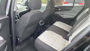 เชฟโรเลต อีควิน็อกซ์ LS AWD 1.5T ดีเซล เกียร์อัตโนมัติ ปี 2019 กล้องมองหลัง เบาะหนัง ภายในสีเข้ม สภาพใช้งานแล้ว - Product Image 4