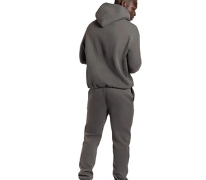 ชุดวอร์มลำลองผู้ชาย ผ้าคอตตอนผสมโพลีเอสเตอร์เนื้อหนา สีและโลโก้ปรับแต่งได้ กันลม ระบายอากาศได้ดี มีทุกขนาด - Product Image 3