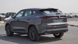 Changan Uni-V 2025, Nueva Energía, 1.5L, 2WD, Híbrido de Gasolina - Product Image 3