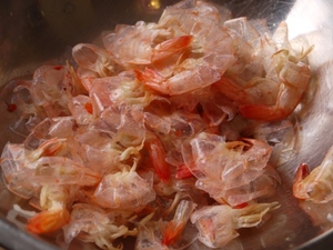 Proveedor vietnamita de cáscara de camarón seca sin cabeza para la producción de quitina para alimentación animal | Contacto MS.THAO + 84 904183651 - Product Image 5