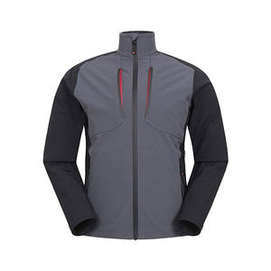 Veste tactique à coque souple pour hommes Fabricant OEM Respirant Coupe flexible Résistant à l'eau Marque personnalisée disponible - Product Image 1