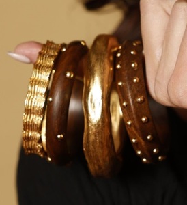 Brazaletes de Madera Impermeables Estilo Boutique, Joyería Hecha a Mano, Madera Natural, Colección de Moda Tradicional para Mujer, Personalizable - Product Image 2