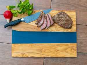 Customizable Acacia Bamboo Cutting Board with Ocean River <b>Resin</b> Finish <b>for</b> Serving Food with High Quality at Affordable Price - Product Image 3