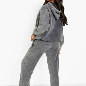 Conjunto Deportivo Personalizado con Logotipo para Mujer, Chándal Deportivo de Alta Calidad con Lavado Ácido - Product Image 5