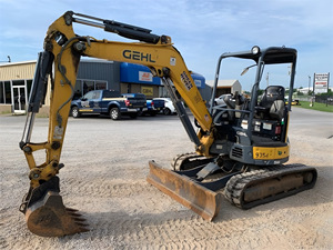 Excavatrice GEHL Z35 GEN 2 d'occasion de 2017 en bon état et de haute qualité, à vendre avec livraison - Product Image 2