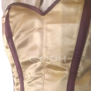Robe mini dorée sans bretelles avec rayures marron, coupe moulante, vente en gros - Product Image 5