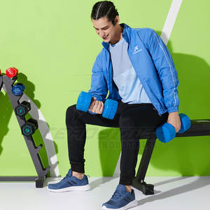 Veste de fitness pour homme pour l'hiver Technologie évacuant l'humidité et panneaux extensibles pour le confort et le mouvement - Product Image 4