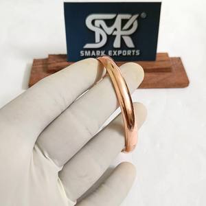 Bracelet magnétique en cuivre uni, ajustable, artisanal, léger, pour hommes et femmes, pour le bien-être et le soulagement de la douleur - Product Image 4